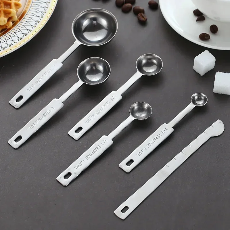 積み重ね可能なステンレス鋼計量スプーンセット計量カップコーヒ - Home Cooking Supplies のレビューと価格